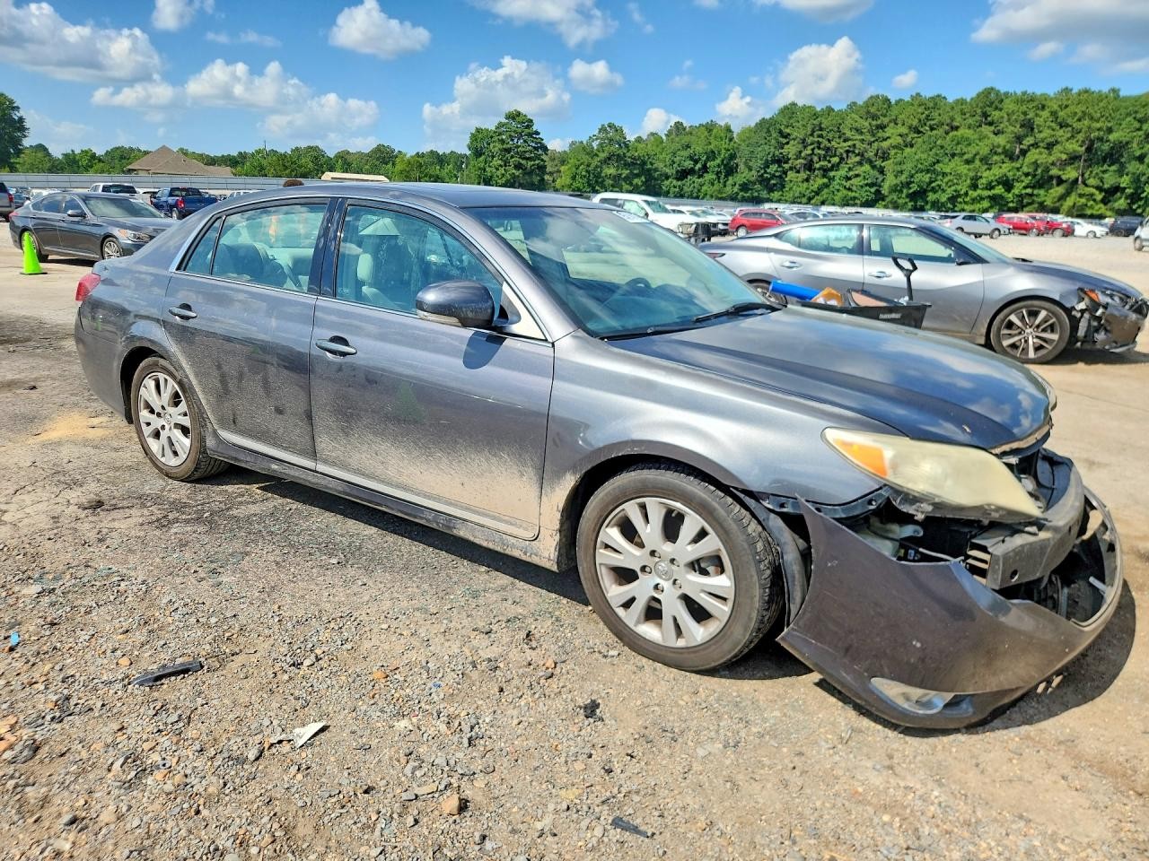 Vehicle/79663_04.jpg