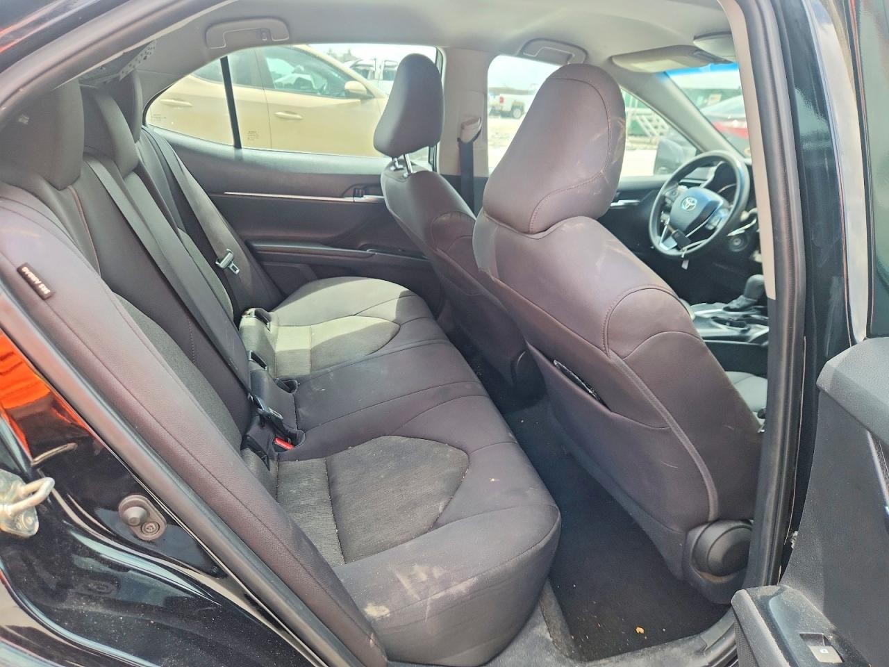Vehicle/79918_10.jpg