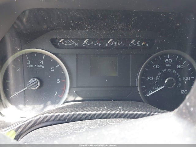 Vehicle/79939_07.jpg