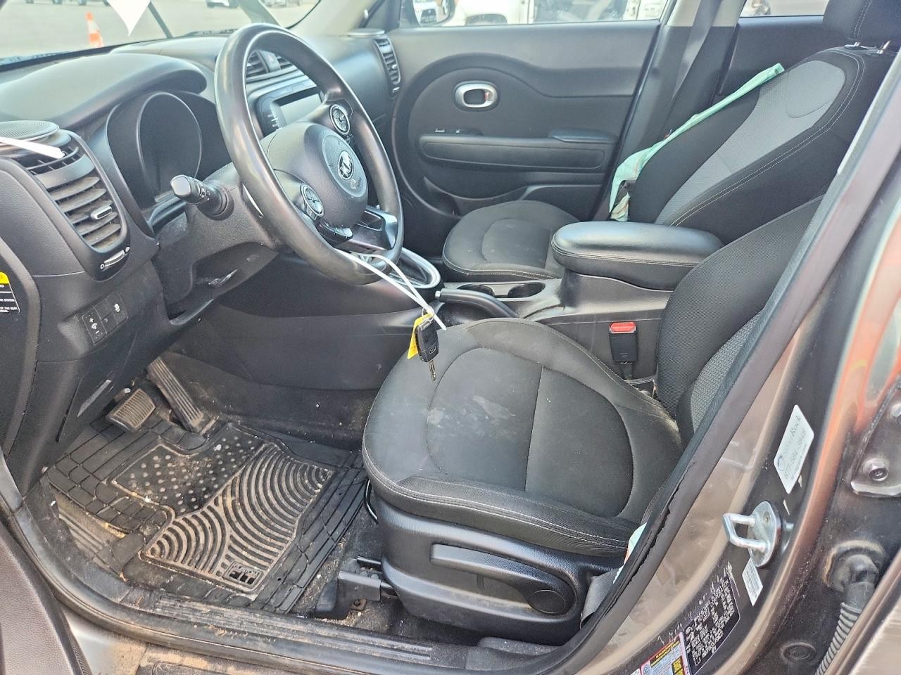 Vehicle/80005_07.jpg