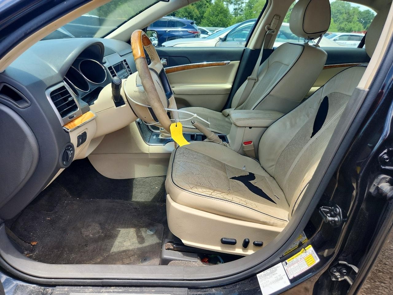 Vehicle/80031_07.jpg