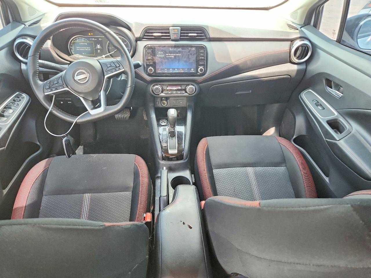 Vehicle/80032_08.jpg