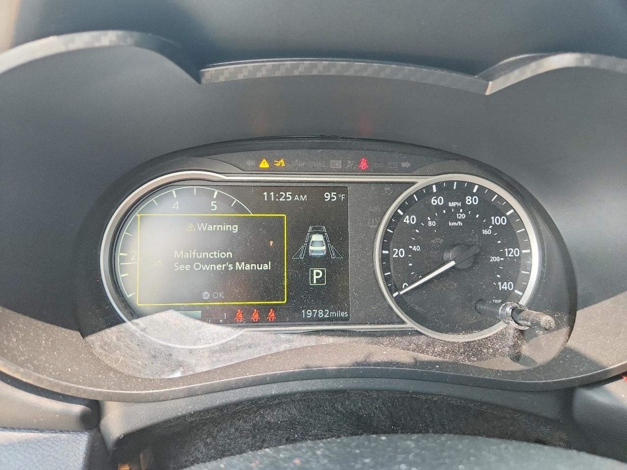 Vehicle/80032_09.jpg