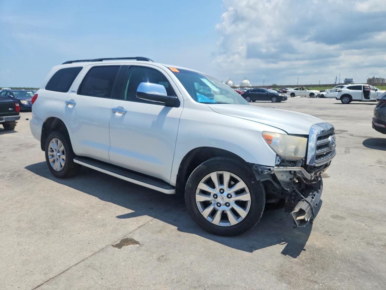 Vehicle/80071_04.jpg