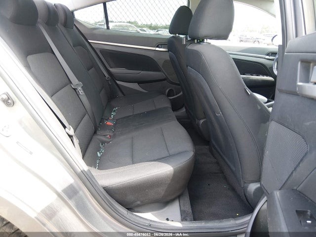 Vehicle/80133_09.jpg