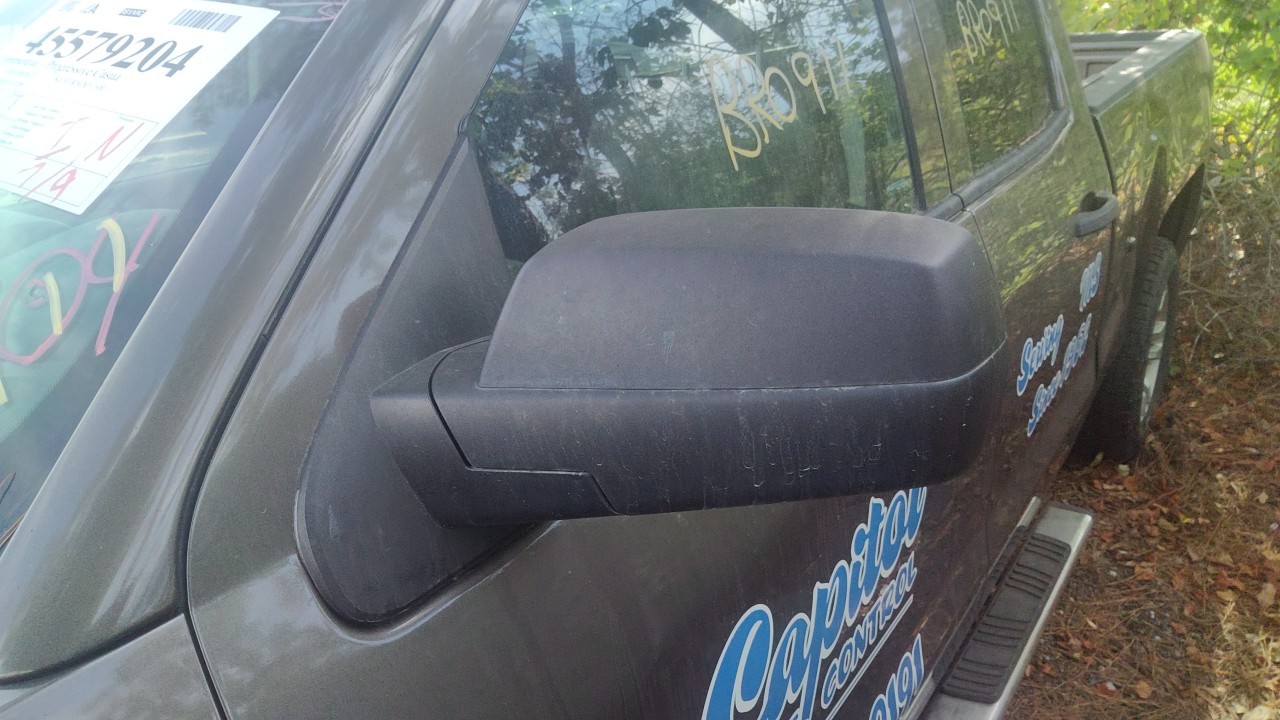 Vehicle/80183_08.jpg