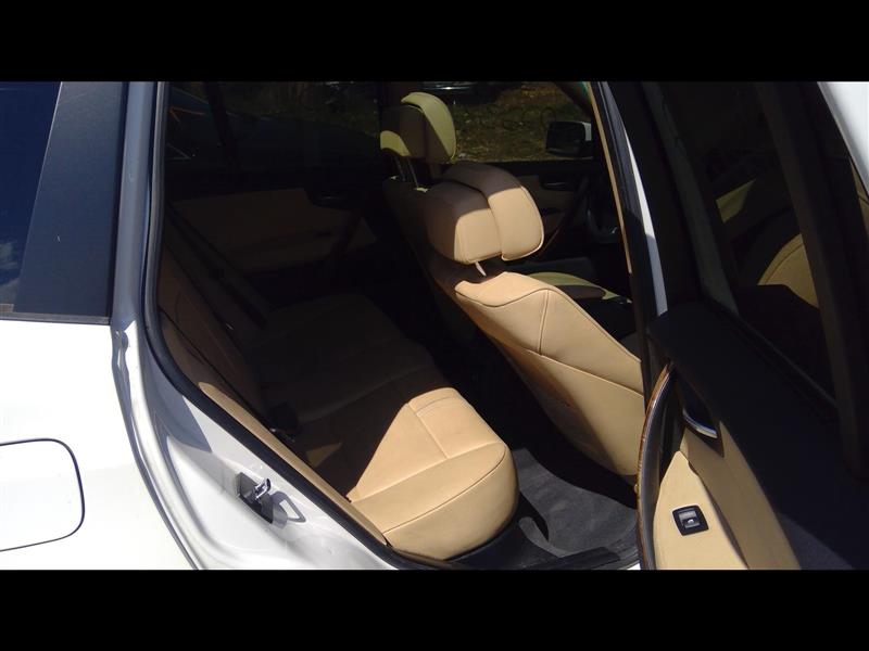 https://f005.backblazeb2.com/file/img-partshotlines-com/Inventory/EX619/Vehicle/20426_08.jpg