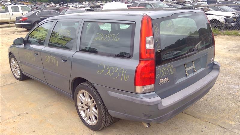 https://f005.backblazeb2.com/file/img-partshotlines-com/Inventory/EX619/Vehicle/21975_10.jpg