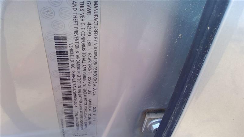 https://f005.backblazeb2.com/file/img-partshotlines-com/Inventory/EX619/Vehicle/22335_02.jpg