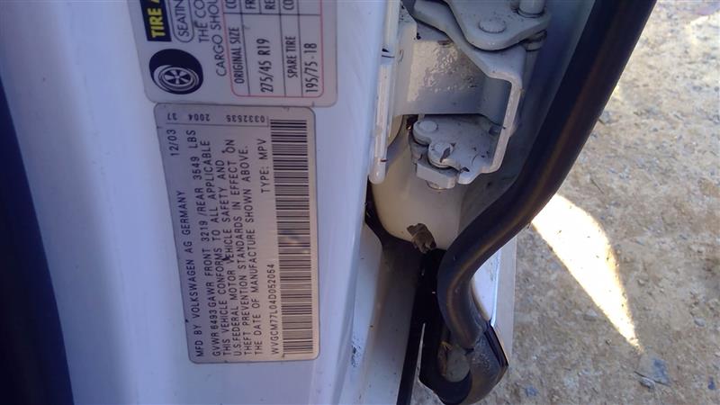 https://f005.backblazeb2.com/file/img-partshotlines-com/Inventory/EX619/Vehicle/22358_01.jpg