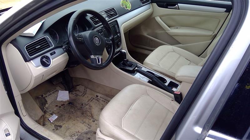 https://f005.backblazeb2.com/file/img-partshotlines-com/Inventory/EX619/Vehicle/22687_02.jpg