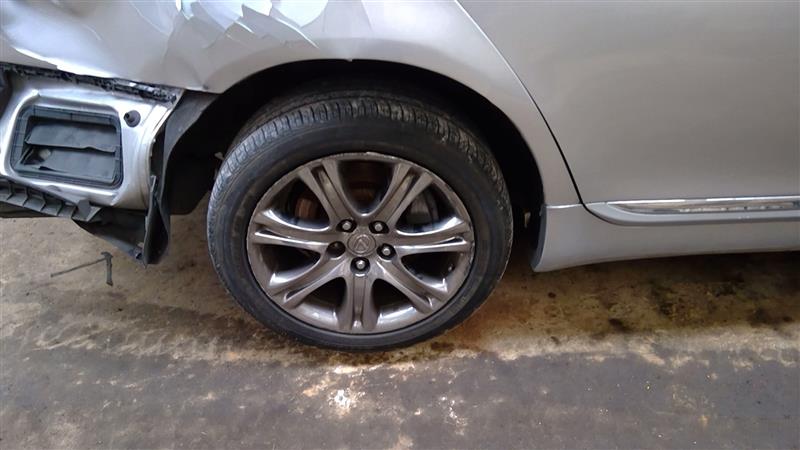 https://f005.backblazeb2.com/file/img-partshotlines-com/Inventory/EX619/Vehicle/22801_03.jpg