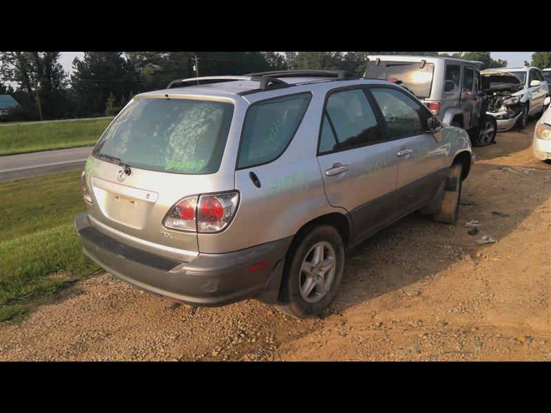 https://f005.backblazeb2.com/file/img-partshotlines-com/Inventory/EX619/Vehicle/23164_09.jpg