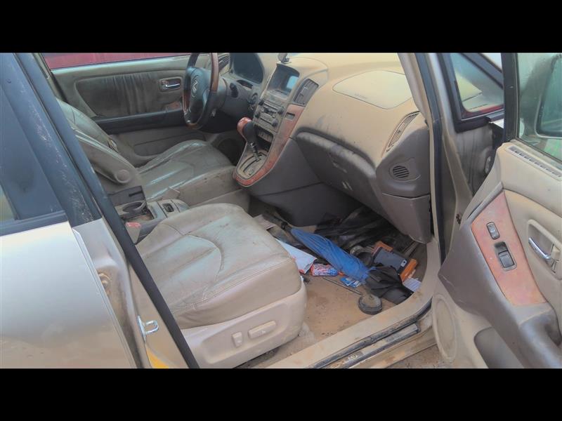 https://f005.backblazeb2.com/file/img-partshotlines-com/Inventory/EX619/Vehicle/23171_02.jpg
