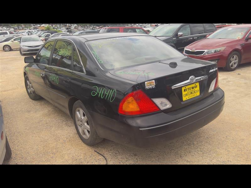 https://f005.backblazeb2.com/file/img-partshotlines-com/Inventory/EX619/Vehicle/23212_11.jpg