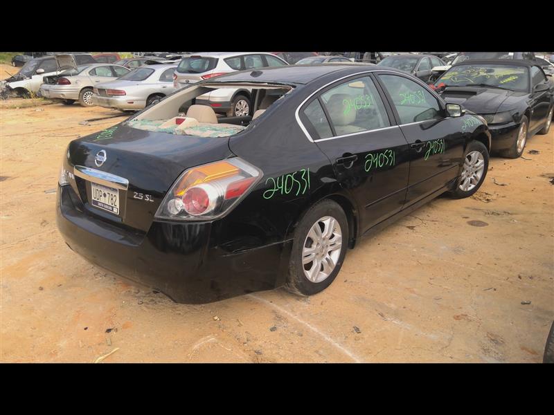 https://f005.backblazeb2.com/file/img-partshotlines-com/Inventory/EX619/Vehicle/23386_09.jpg