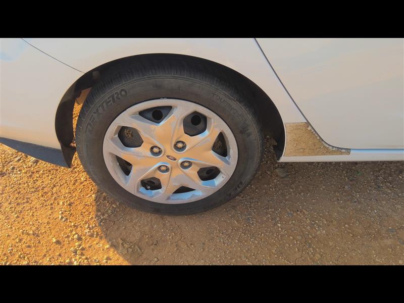 https://f005.backblazeb2.com/file/img-partshotlines-com/Inventory/EX619/Vehicle/23435_06.jpg