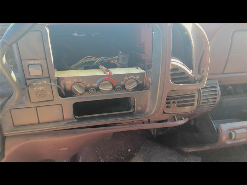 https://f005.backblazeb2.com/file/img-partshotlines-com/Inventory/EX619/Vehicle/23480_01.jpg