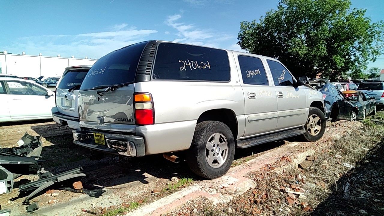 https://f005.backblazeb2.com/file/img-partshotlines-com/Inventory/EX619/Vehicle/23498_12.jpg