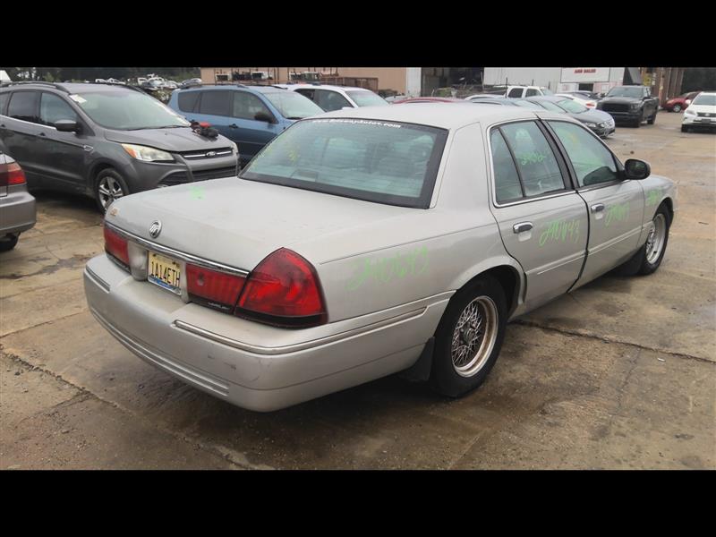 https://f005.backblazeb2.com/file/img-partshotlines-com/Inventory/EX619/Vehicle/23521_09.jpg