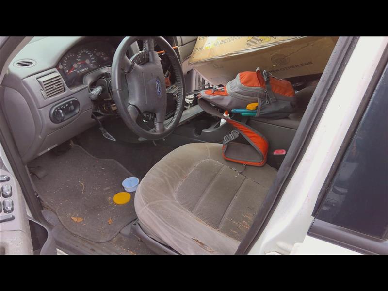 https://f005.backblazeb2.com/file/img-partshotlines-com/Inventory/EX619/Vehicle/23560_02.jpg