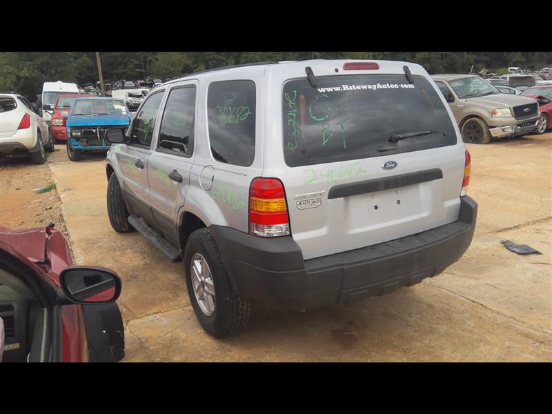 https://f005.backblazeb2.com/file/img-partshotlines-com/Inventory/EX619/Vehicle/23564_07.jpg