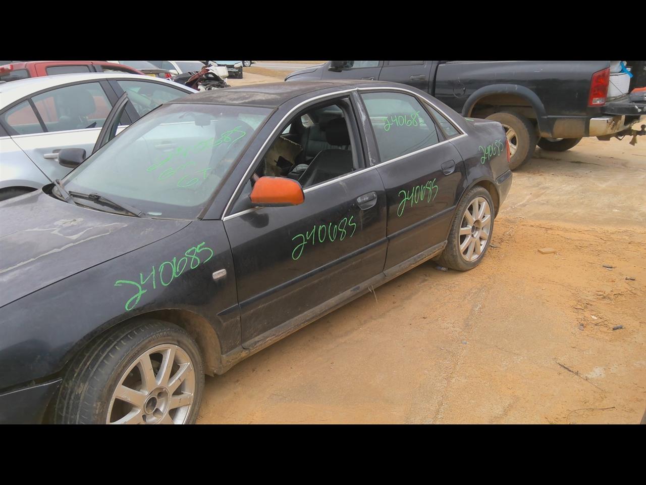 https://f005.backblazeb2.com/file/img-partshotlines-com/Inventory/EX619/Vehicle/23567_03.jpg