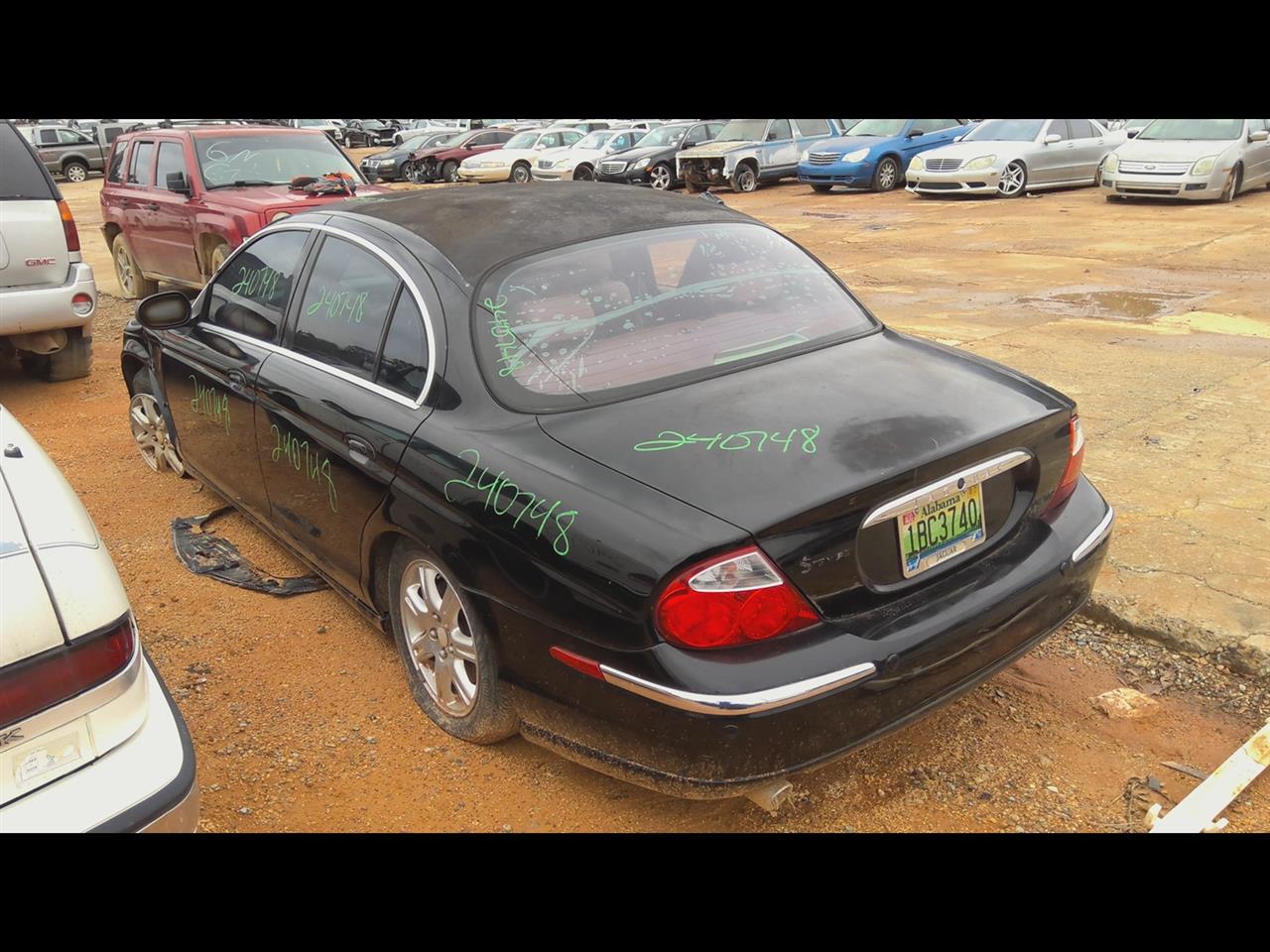 https://f005.backblazeb2.com/file/img-partshotlines-com/Inventory/EX619/Vehicle/23642_06.jpg