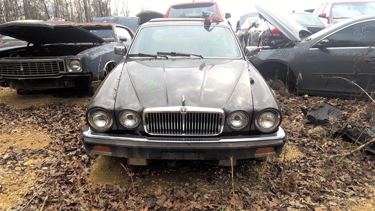 https://f005.backblazeb2.com/file/img-partshotlines-com/Inventory/EX619/Vehicle/23819_08.jpg