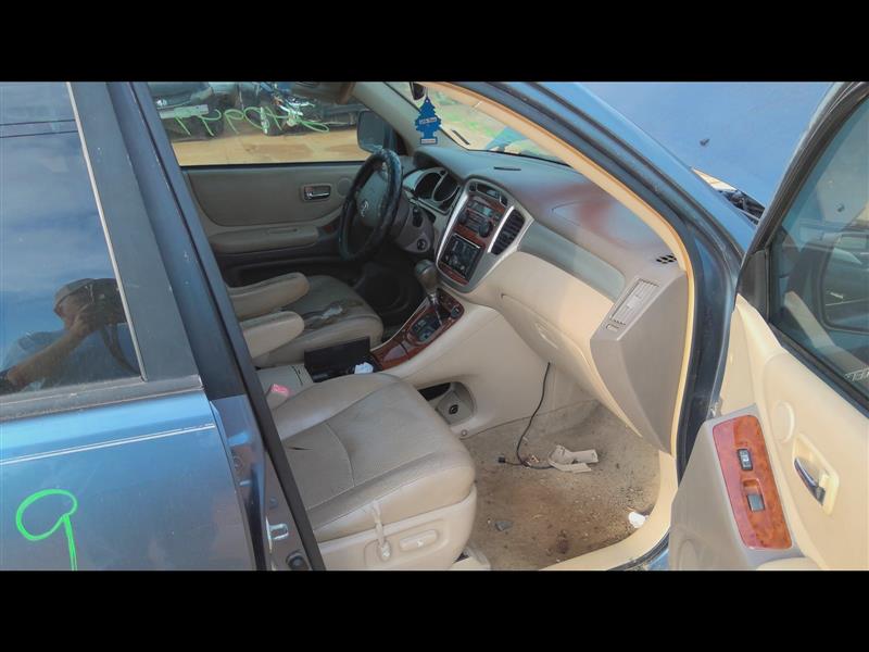 https://f005.backblazeb2.com/file/img-partshotlines-com/Inventory/EX619/Vehicle/23883_06.jpg