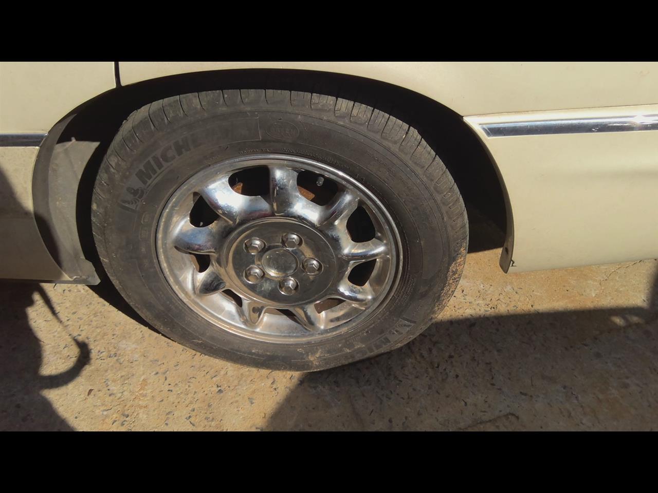 https://f005.backblazeb2.com/file/img-partshotlines-com/Inventory/EX619/Vehicle/24018_03.jpg