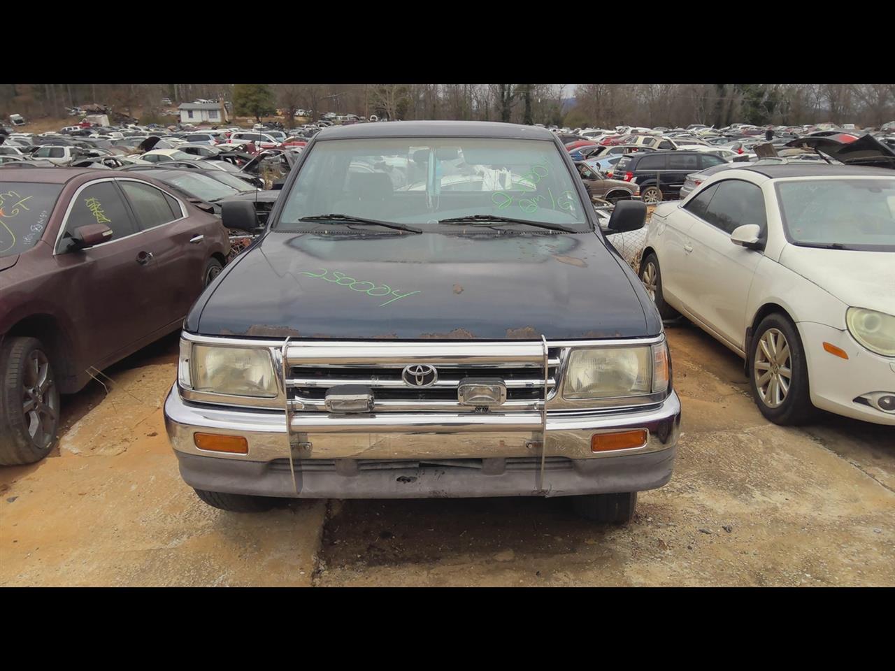 https://f005.backblazeb2.com/file/img-partshotlines-com/Inventory/EX619/Vehicle/24019_02.jpg