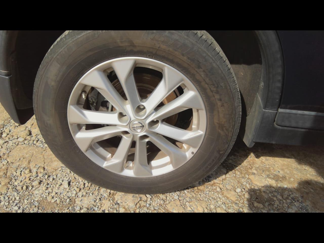 https://f005.backblazeb2.com/file/img-partshotlines-com/Inventory/EX619/Vehicle/24089_03.jpg