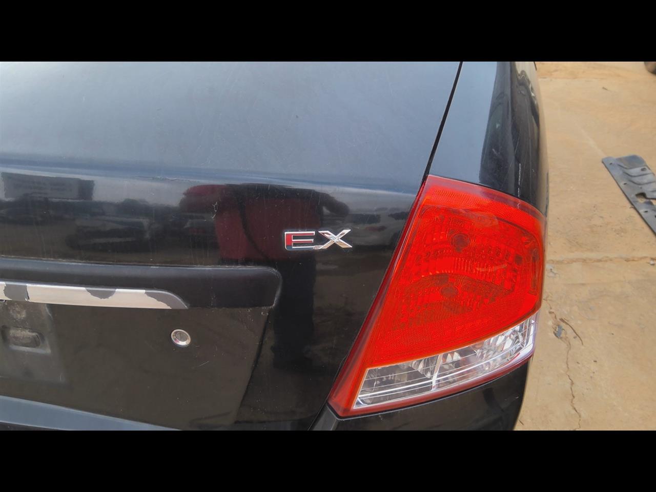 https://f005.backblazeb2.com/file/img-partshotlines-com/Inventory/EX619/Vehicle/24106_05.jpg