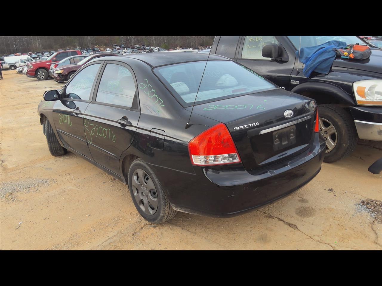 https://f005.backblazeb2.com/file/img-partshotlines-com/Inventory/EX619/Vehicle/24106_10.jpg