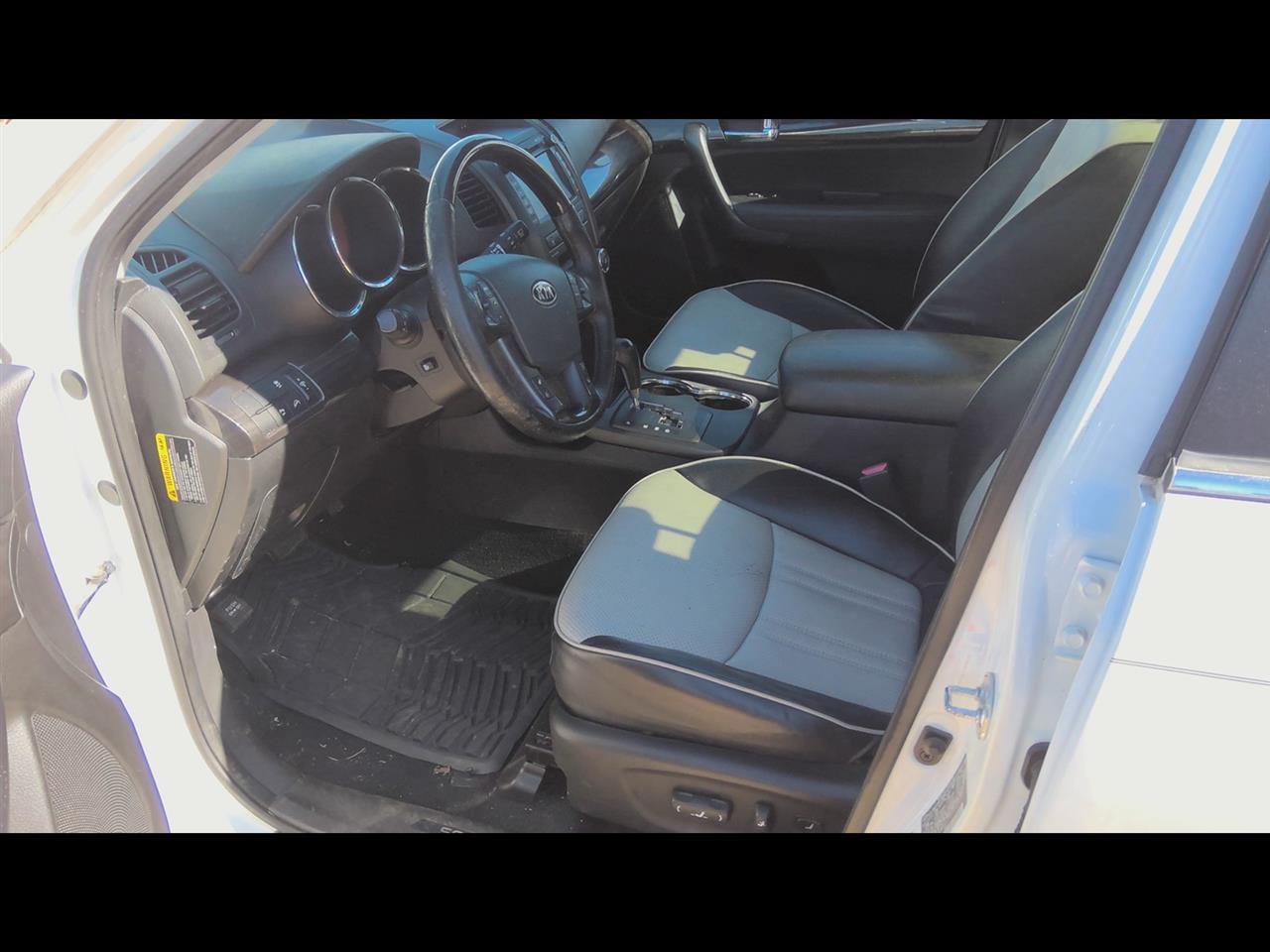https://f005.backblazeb2.com/file/img-partshotlines-com/Inventory/EX619/Vehicle/24241_02.jpg