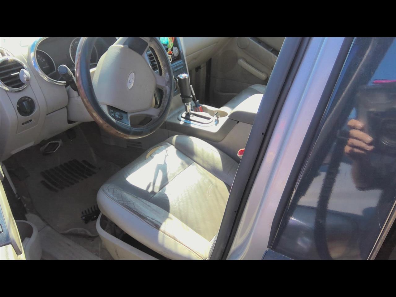 https://f005.backblazeb2.com/file/img-partshotlines-com/Inventory/EX619/Vehicle/24258_02.jpg