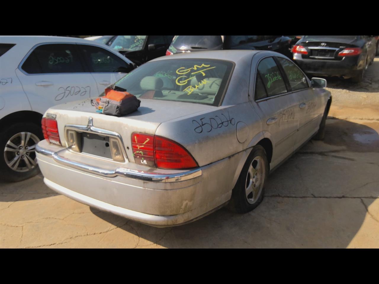 https://f005.backblazeb2.com/file/img-partshotlines-com/Inventory/EX619/Vehicle/24282_08.jpg