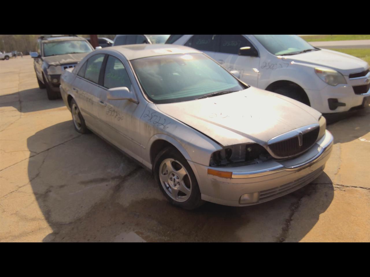 https://f005.backblazeb2.com/file/img-partshotlines-com/Inventory/EX619/Vehicle/24282_12.jpg