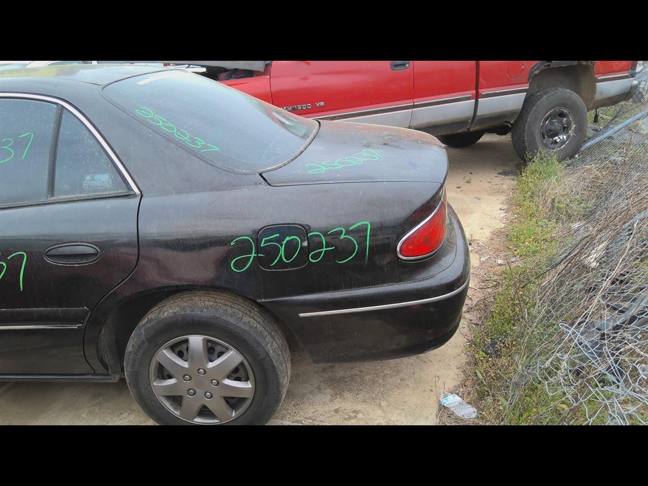 https://f005.backblazeb2.com/file/img-partshotlines-com/Inventory/EX619/Vehicle/24297_10.jpg