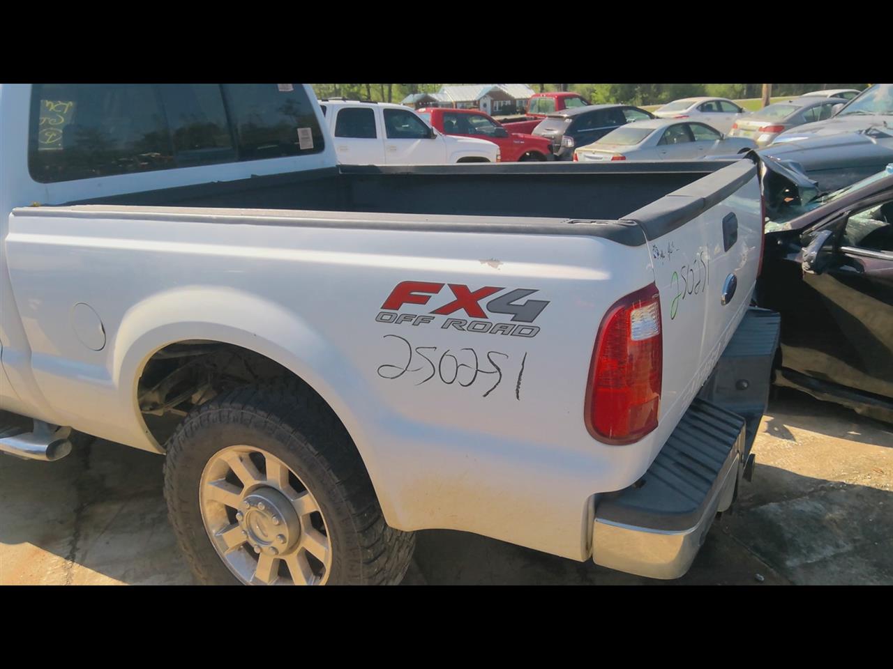 https://f005.backblazeb2.com/file/img-partshotlines-com/Inventory/EX619/Vehicle/24313_08.jpg