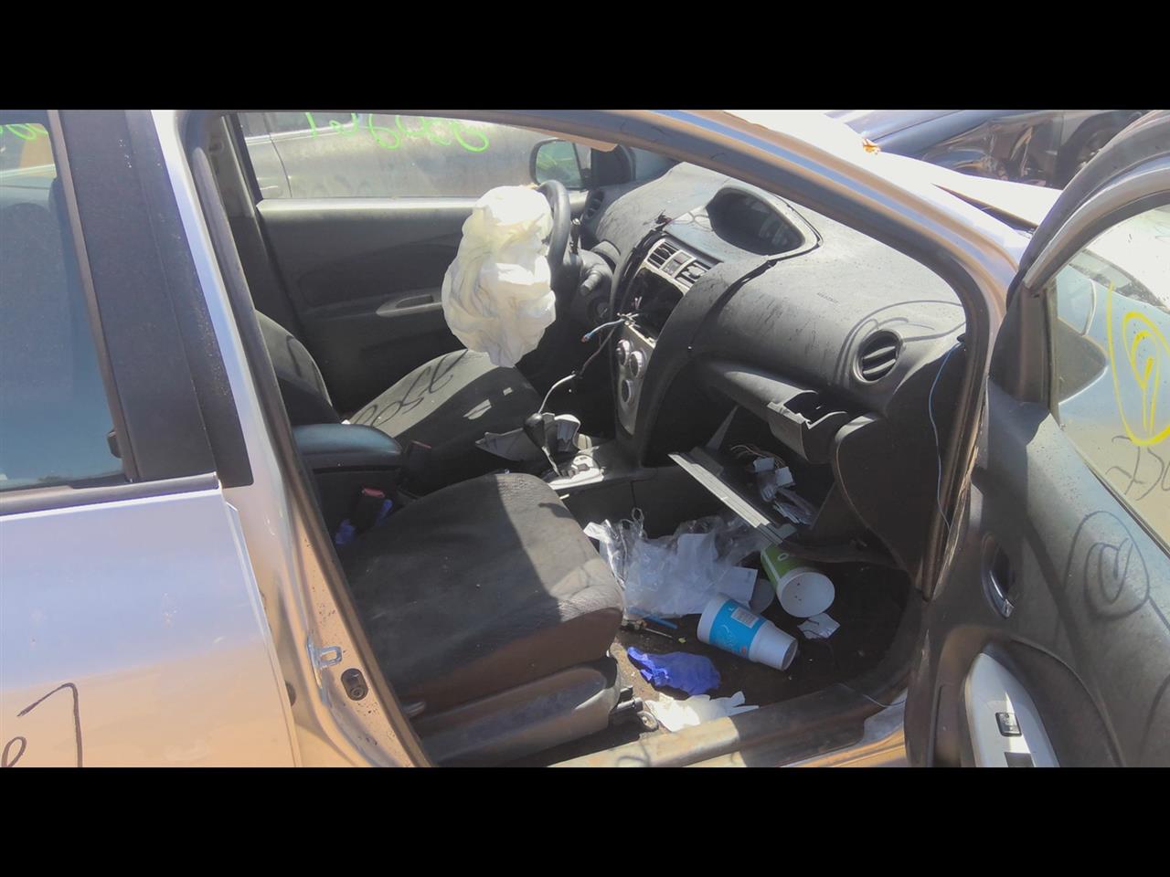 https://f005.backblazeb2.com/file/img-partshotlines-com/Inventory/EX619/Vehicle/24334_02.jpg