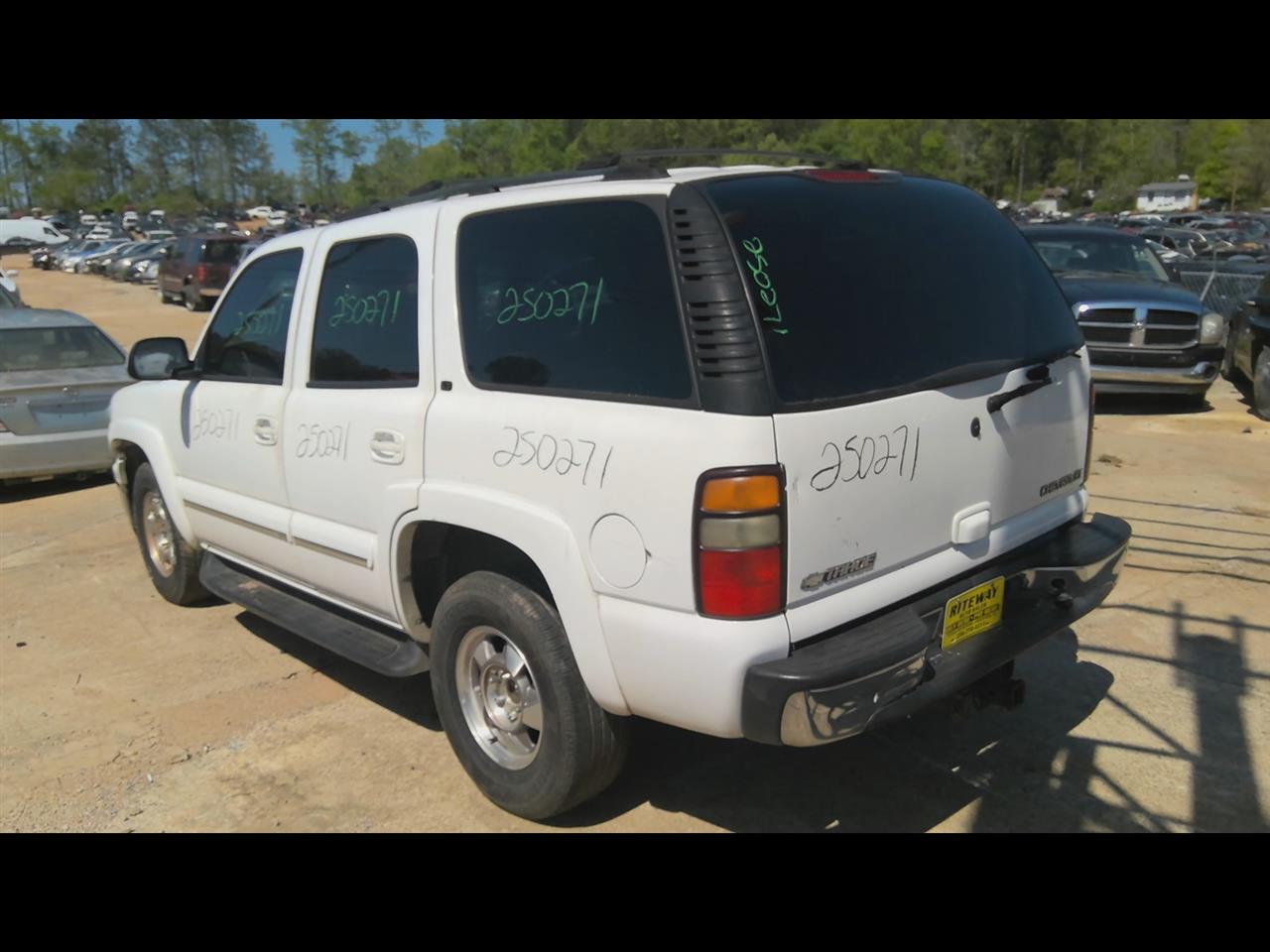 https://f005.backblazeb2.com/file/img-partshotlines-com/Inventory/EX619/Vehicle/24338_12.jpg