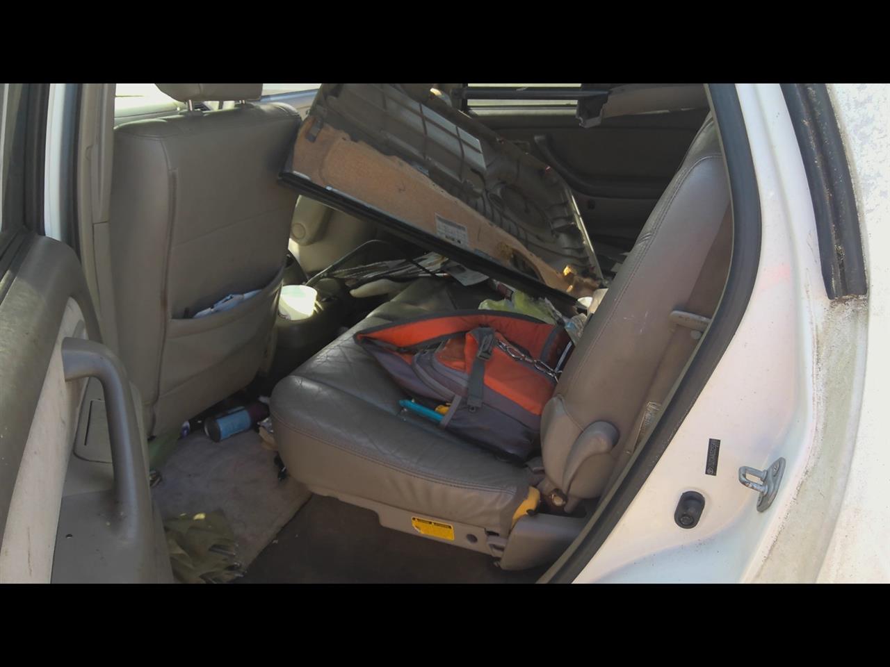 https://f005.backblazeb2.com/file/img-partshotlines-com/Inventory/EX619/Vehicle/24366_04.jpg