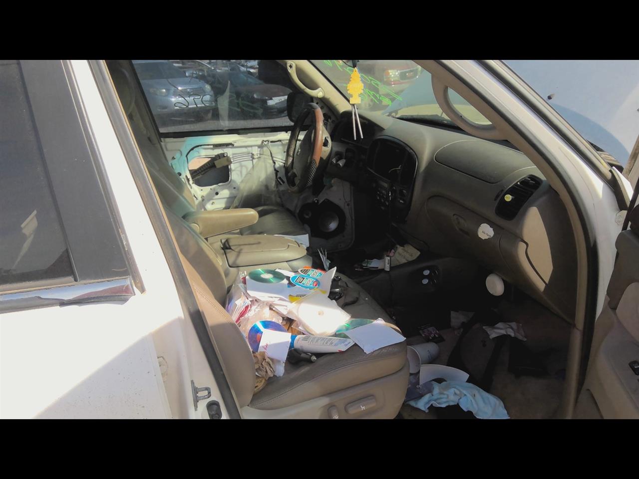 https://f005.backblazeb2.com/file/img-partshotlines-com/Inventory/EX619/Vehicle/24366_07.jpg