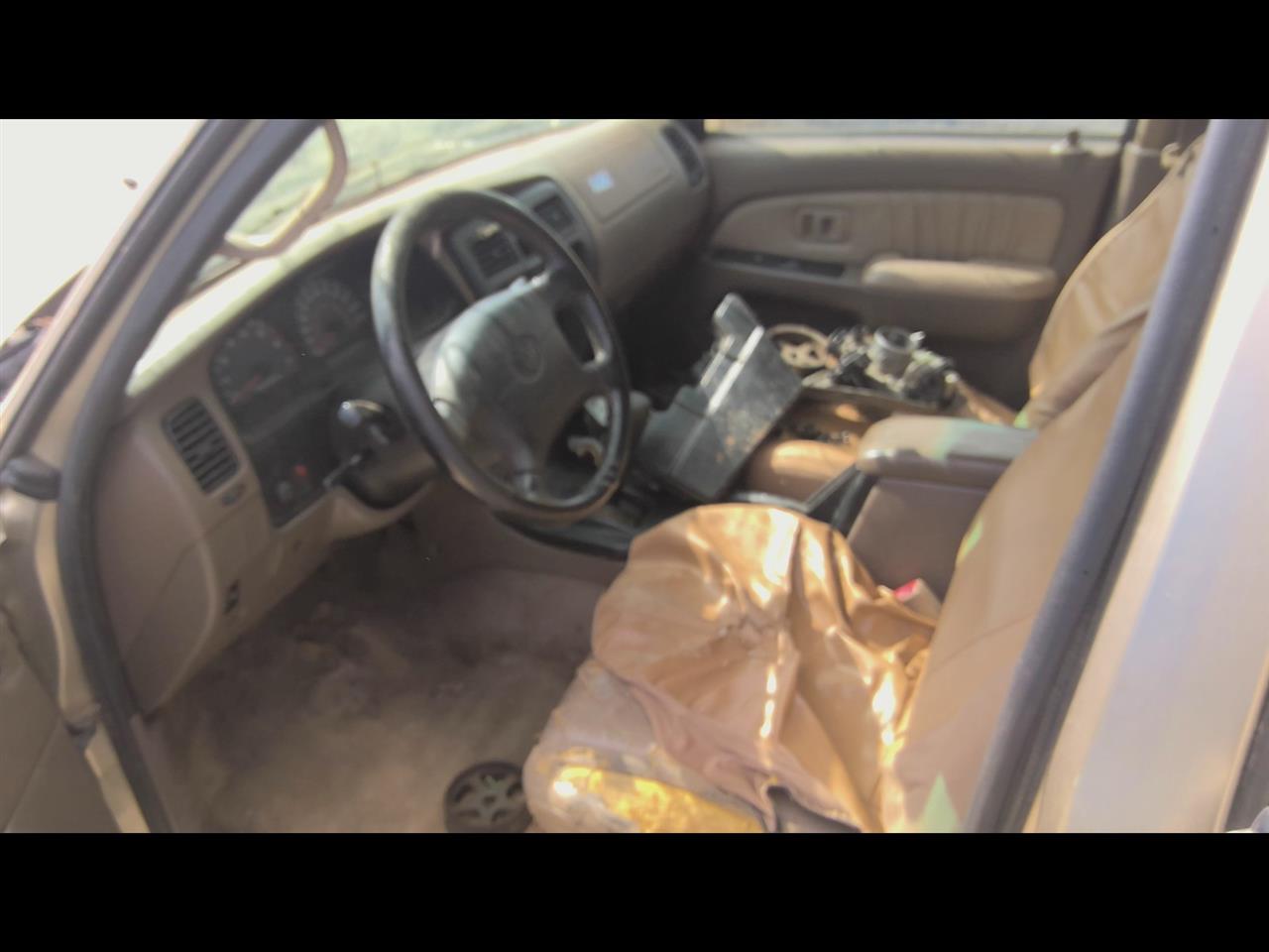 https://f005.backblazeb2.com/file/img-partshotlines-com/Inventory/EX619/Vehicle/24373_02.jpg