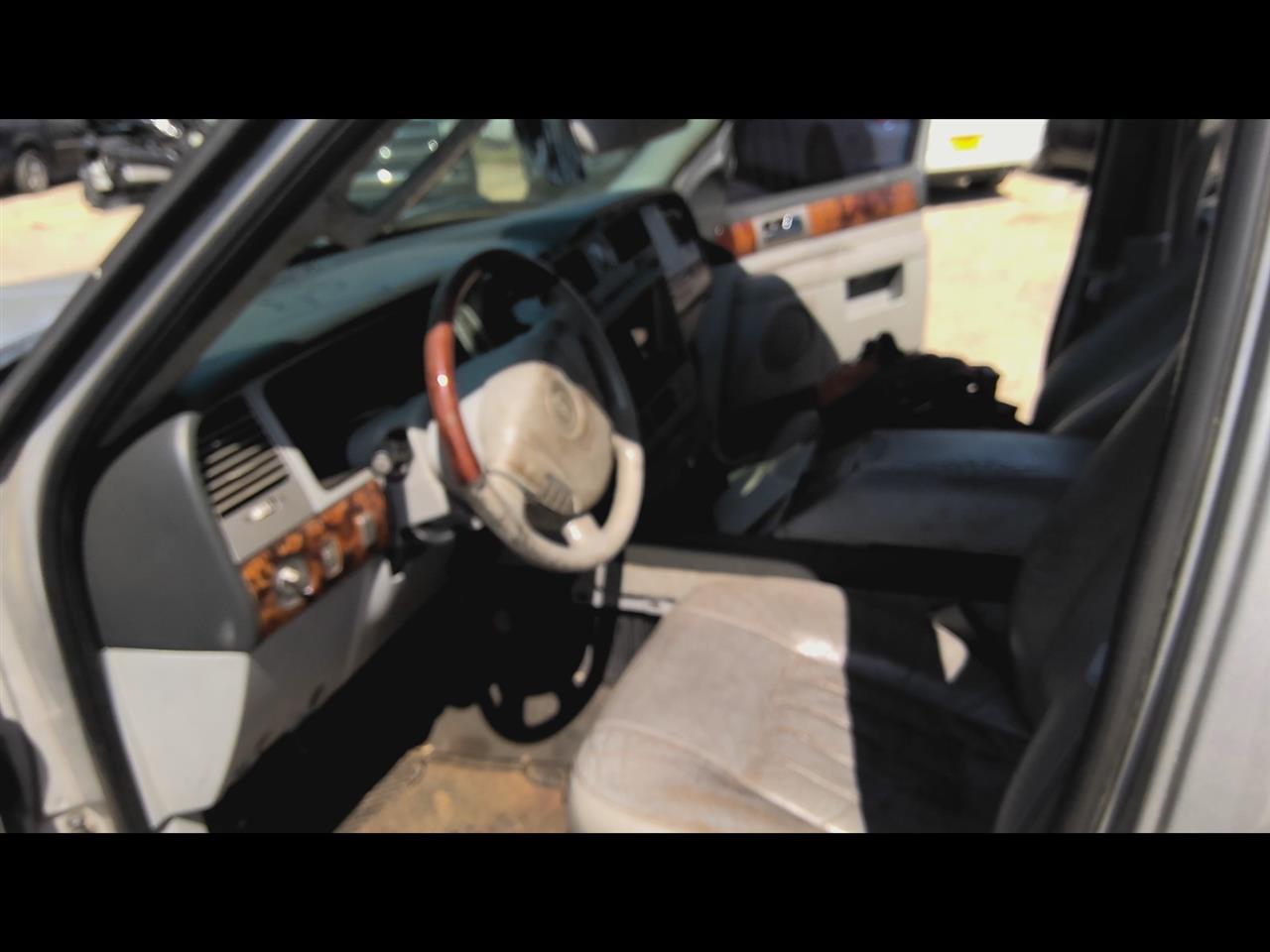 https://f005.backblazeb2.com/file/img-partshotlines-com/Inventory/EX619/Vehicle/24400_03.jpg