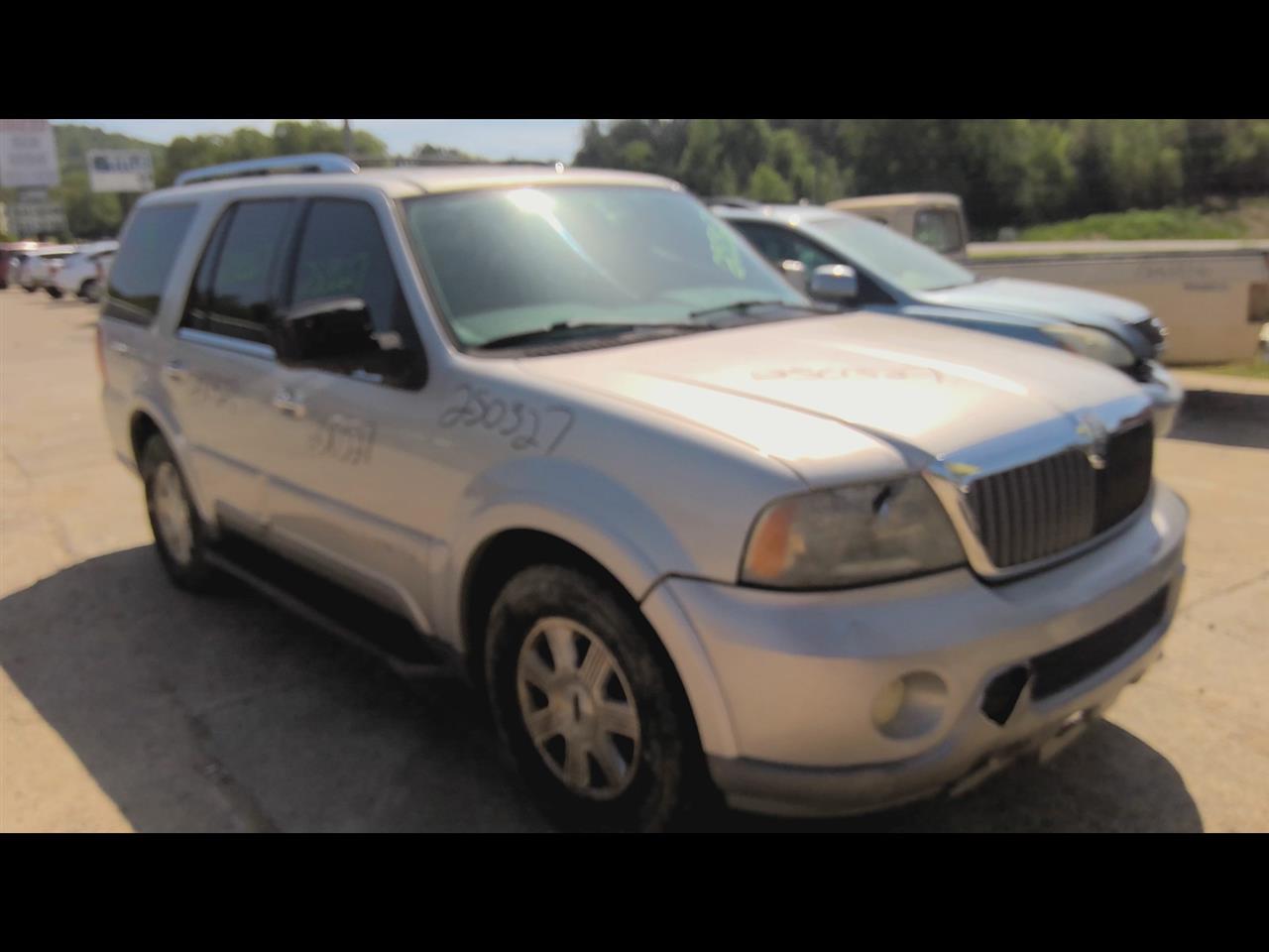 https://f005.backblazeb2.com/file/img-partshotlines-com/Inventory/EX619/Vehicle/24400_07.jpg
