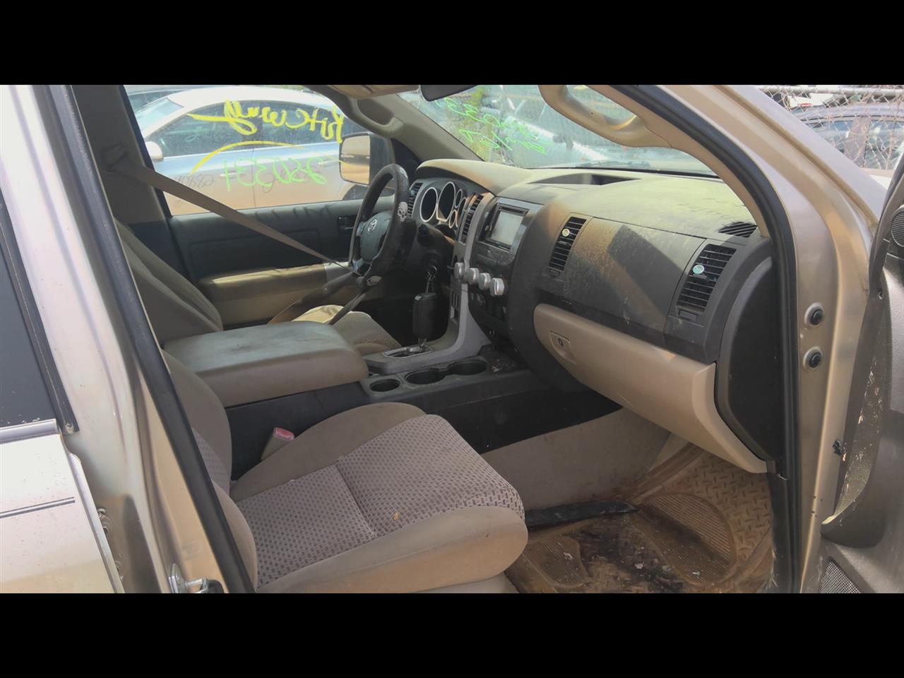 https://f005.backblazeb2.com/file/img-partshotlines-com/Inventory/EX619/Vehicle/24404_02.jpg