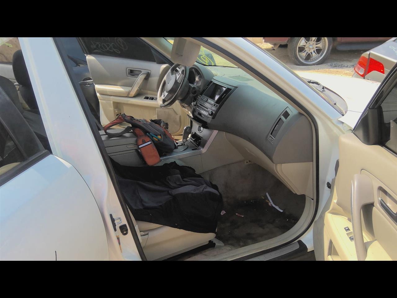 https://f005.backblazeb2.com/file/img-partshotlines-com/Inventory/EX619/Vehicle/24431_01.jpg